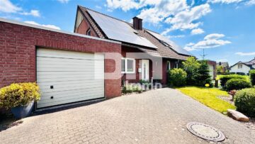 Stilvoll modernisierte Doppelhaushälfte mit PV-Anlage, Garten und Terrasse in Traumlage 33334 Gütersloh, Doppelhaushälfte